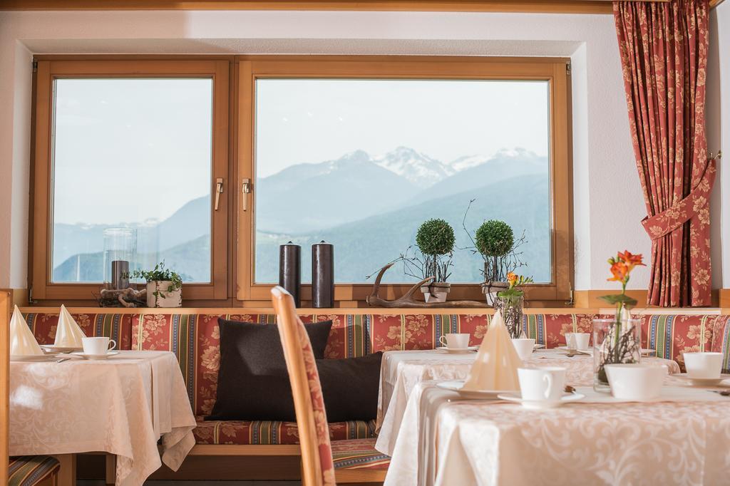 Hotel Garni Hochgruber Brunico Luaran gambar
